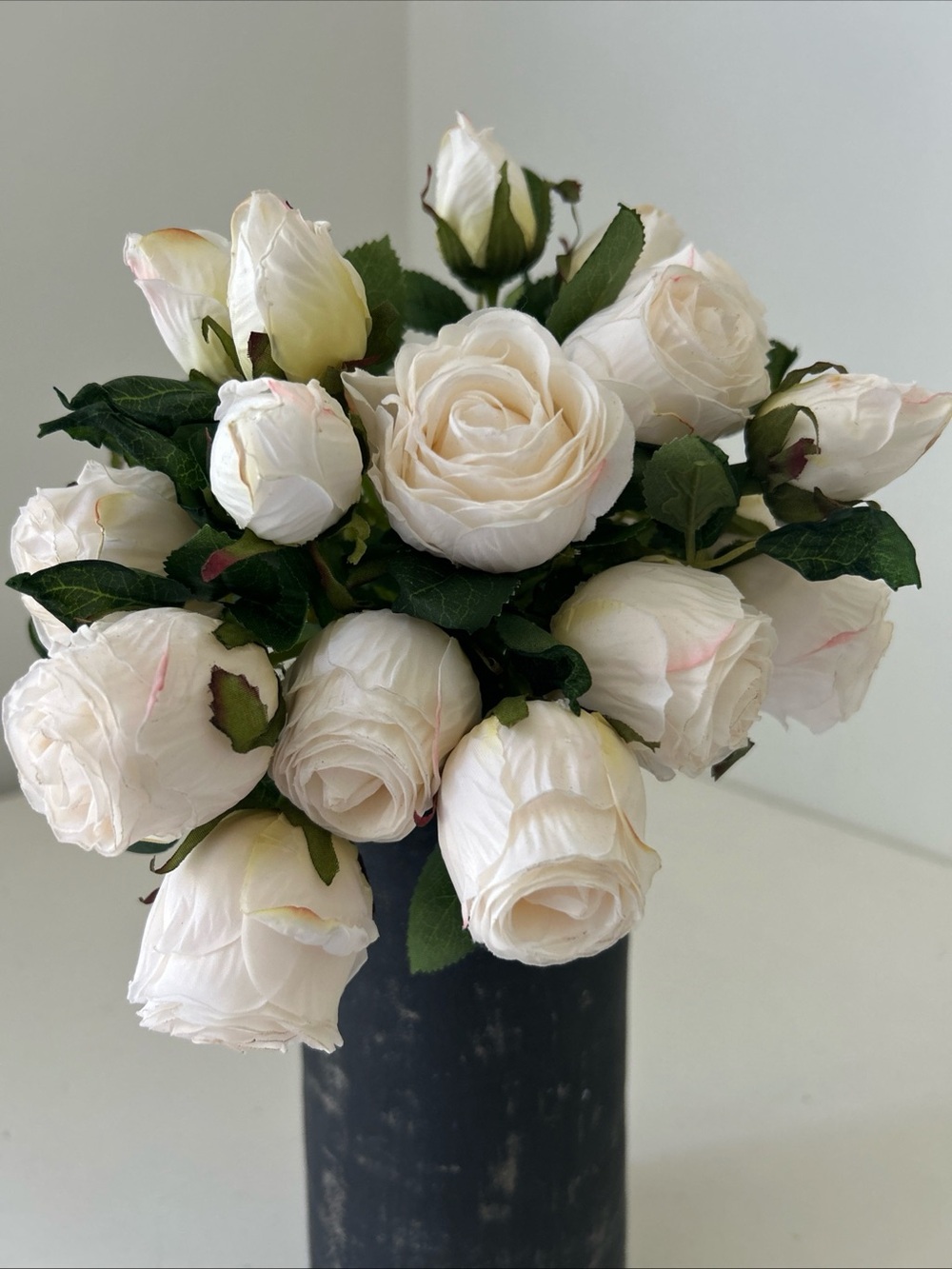 Elegant Faux Ivory Rose Bouquet Home Decor Stems Only -12 stems/24 buds NEW - Picture 2 of 14